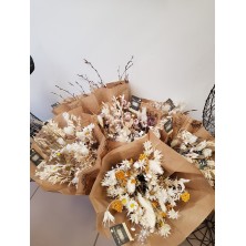 Bouquet de fleurs séchées - Hauteur 40 cm, largeur 25 cm - Fleuriste Celles-sur-Belle (79)